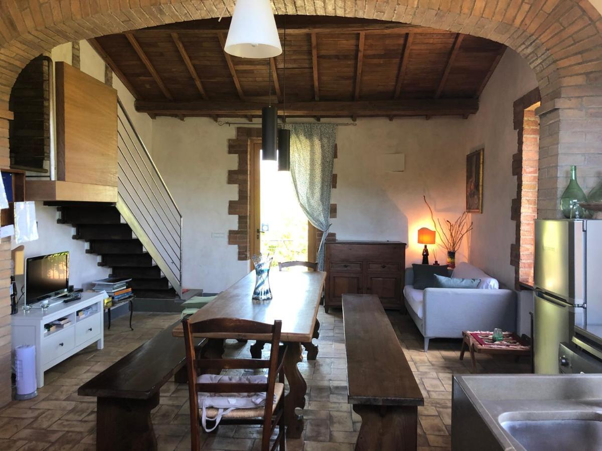 סוביצ'ילה Agriturismo San Giusto מראה חיצוני תמונה