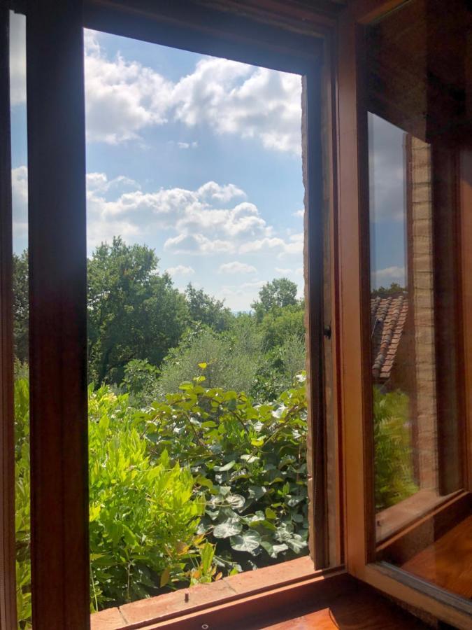 סוביצ'ילה Agriturismo San Giusto מראה חיצוני תמונה